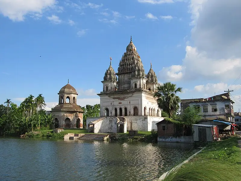 puthia mandir