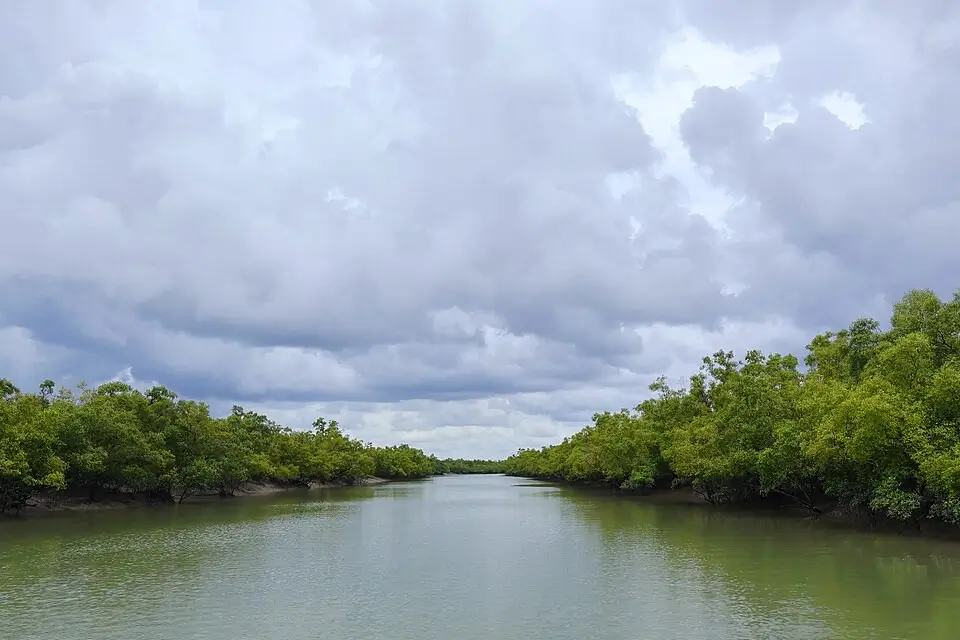 10 Reasons Why Bangladesh Should Be Your Next Adventure